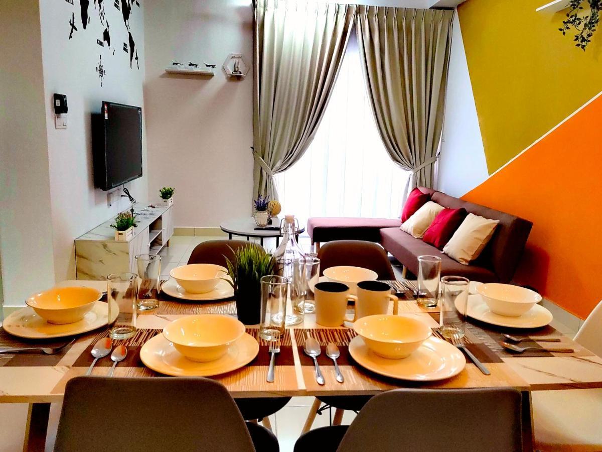 Alanis Residence 7 Pax @ Sepang Klia Kota Warisan Zewnętrze zdjęcie